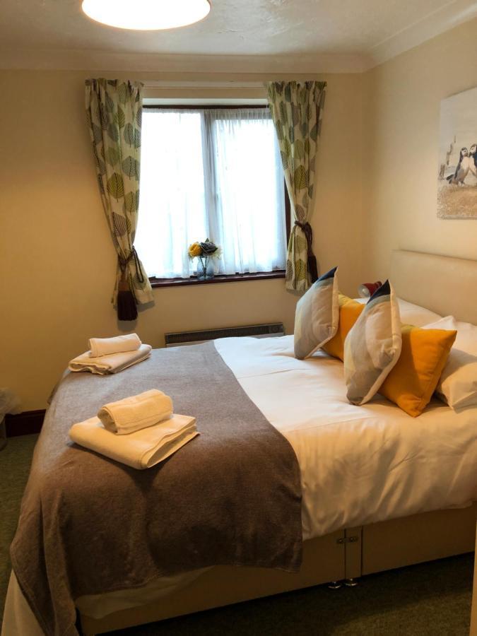 Quayside Close Holiday Apartments Poole Eksteriør billede